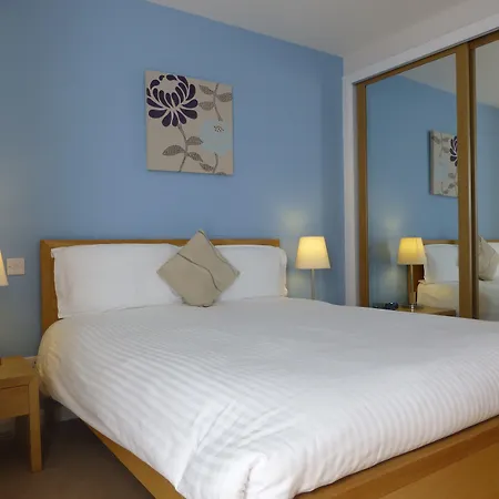 Liberty Wharf 4* 圣赫利尔泽西