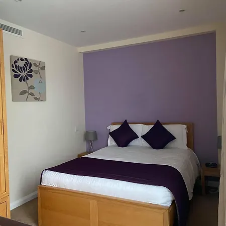 Liberty Wharf 公寓式酒店 4*