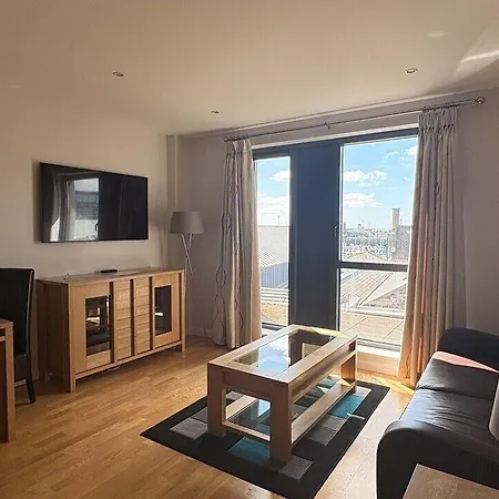 Liberty Wharf 4*
