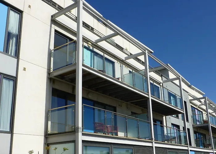 Liberty Wharf Aparthotel Saint Helier