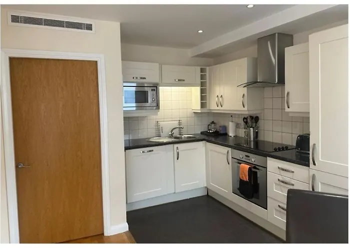 Liberty Wharf Aparthotel Saint Helier