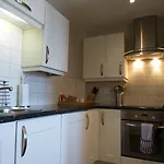 Liberty Wharf Apartahotel 4*