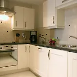 Liberty Wharf Apartahotel