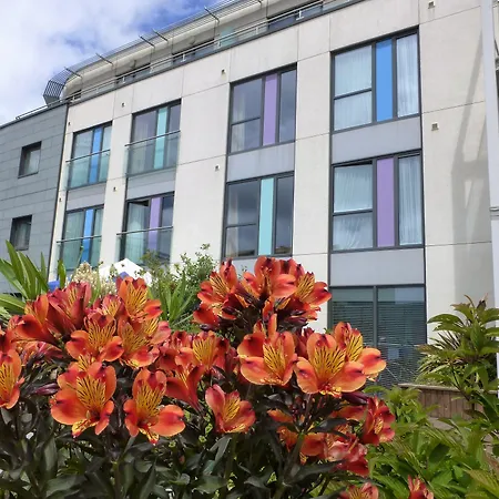 Liberty Wharf Aparthotel 4*