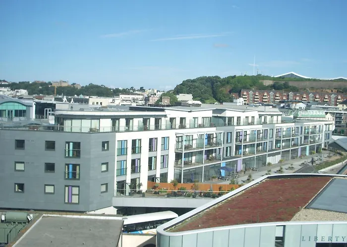 Aparthotel Liberty Wharf Saint Helier