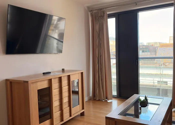 Liberty Wharf 4* 圣赫利尔泽西